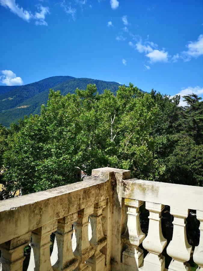 Spazioso E Accogliente Nel Centro Di Merano Kültér fotó